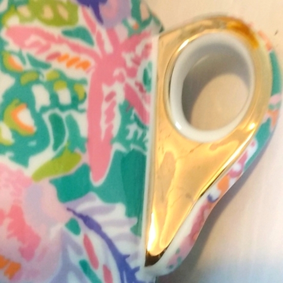 LILLY PULITZER GREEN CORAL COFFEE MUG TEA CUP SIZE 12oz. - Picture 6 of 8